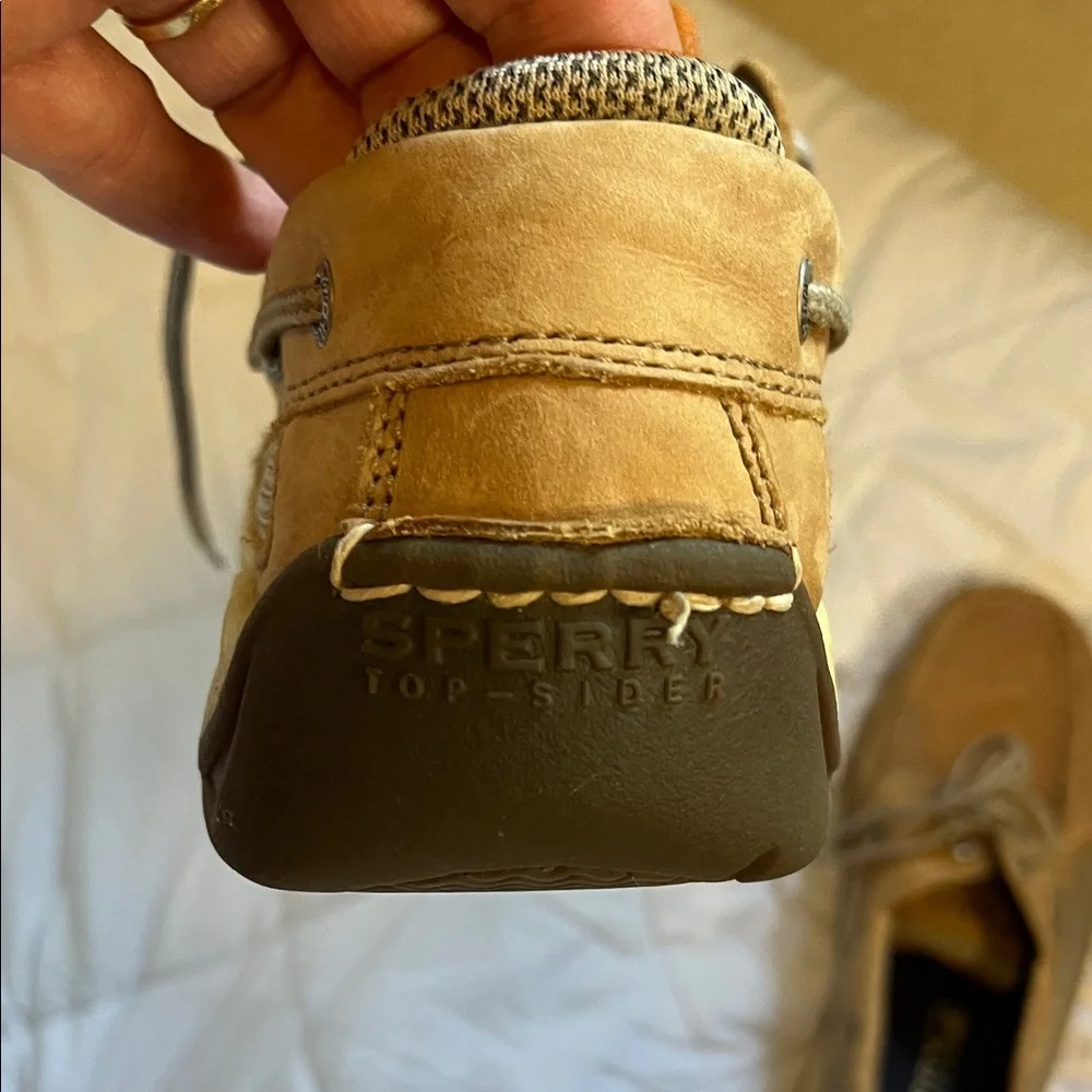 Sperry Men’s Brown Leather Moccasin-Style Boat Shoes